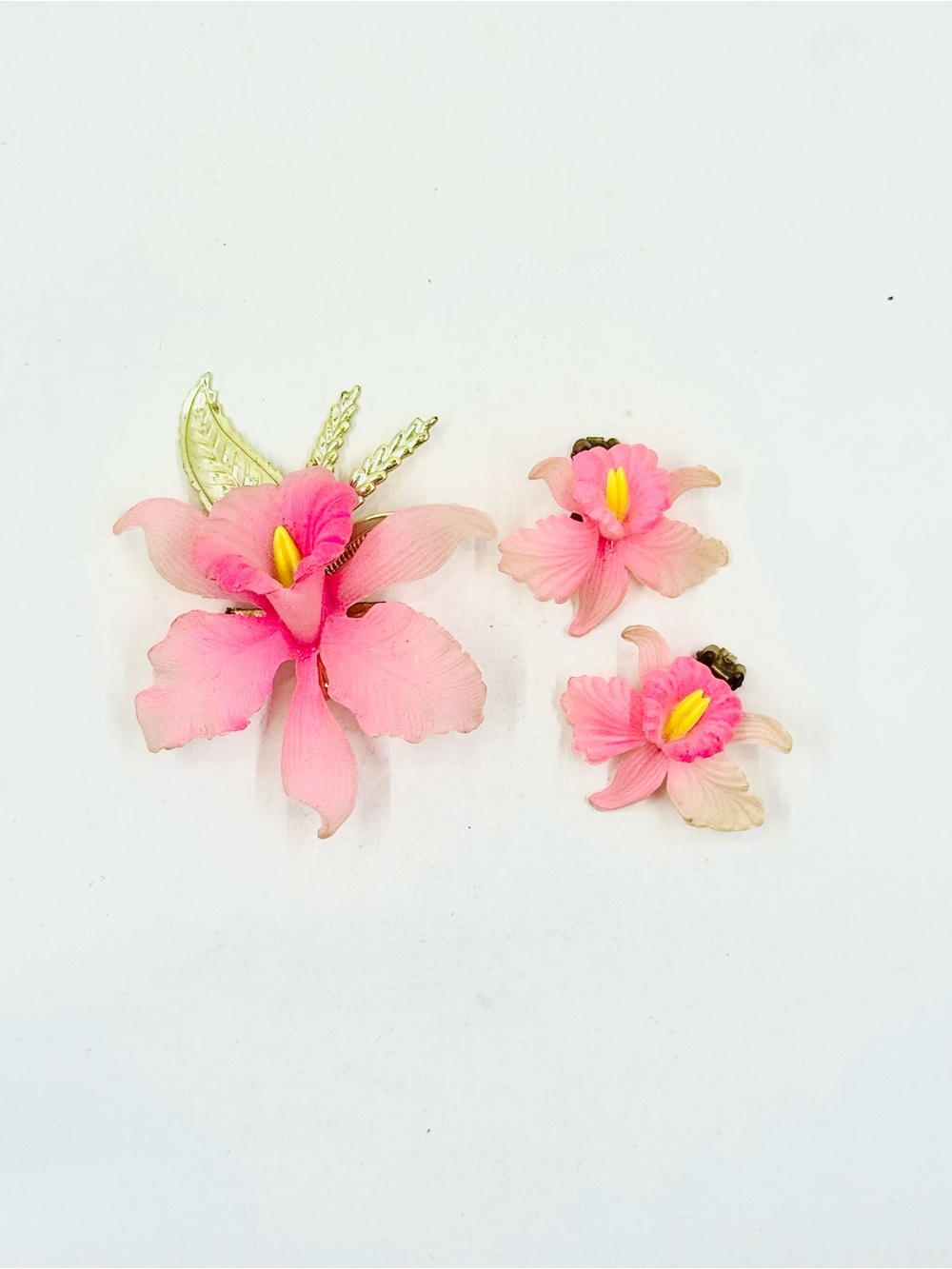 Vintage Celluloid Pink Orchid Flower Brooch & Clip On Earrings Set